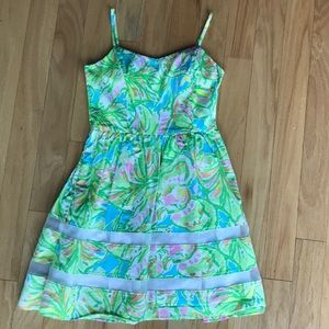 Lilly Pulitzer Size 2 Green Pattern Dress